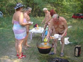 08tura.jpg
